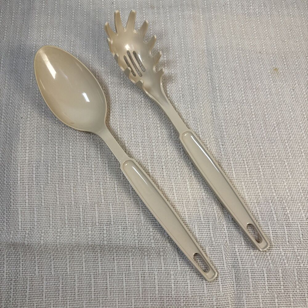 Vintage Ecko Plastic Serving Spoon & Cooking Slotted Spaghetti Spoon Almond